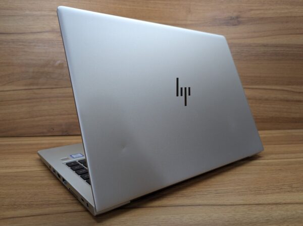 Ультрабук Б-клас HP EliteBook 840 G6 / 14" (1920x1080) IPS / Intel Core i5-8265U (4 (8) ядра по 1.6 - 3.9 GHz) / 16 GB DDR4 / 512 GB SSD / Intel UHD Graphics 620 / WebCam / TouchID / Windows 10 - Зображення 8