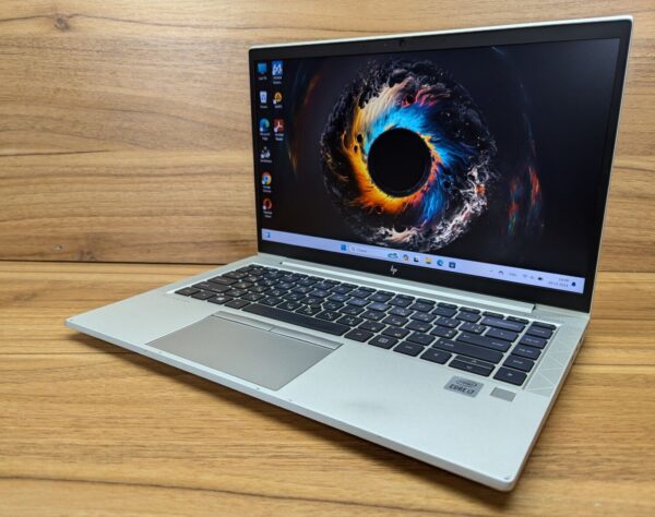 Ультрабук Б-клас HP EliteBook 840 G7 / 14" (1920x1080) IPS / Intel Core i7-10610U (4 (8) ядра по 1.8 - 4.9 GHz) / 16 GB DDR4 / 480 GB SSD / Intel UHD Graphics / WebCam / Fingeprint / Windows 10 - Зображення 5