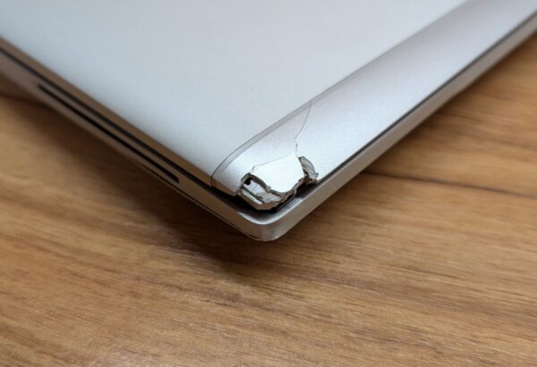 Ультрабук Б-клас HP EliteBook 840 G8 / 14" (1920x1080) IPS / Intel Core i7-1165G7 (4 (8) ядра по 2.8 - 4.7 GHz) / 16 GB DDR4 / 480 GB SSD / Intel Iris Xe Graphics / WebCam / TouchID / Windows 10 - Зображення 3