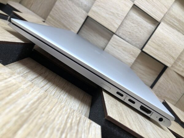 Ультрабук Б-клас HP EliteBook 845 G7 / 14" (1920x1080) IPS / AMD Ryzen 5 Pro 4650U (6 (12) ядер по 2.1 - 4.0 GHz) / 8 GB DDR4 / 256 GB SSD M.2 / AMD Radeon RX Vega 6 Graphics / WebCam / HDMI / Fingerprint - Зображення 8