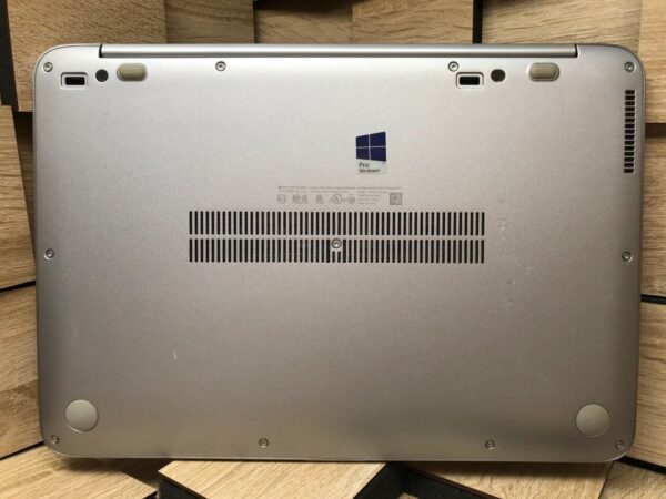 Ультрабук Б-клас HP EliteBook Folio 1040 G3 / 14" (1920x1080) IPS / Intel Core i7-6600U (2 (4) ядра по 2.6 - 3.4 GHz) / 8 GB DDR4 / 256 GB SSD M.2 / Intel HD Graphics 520 / HDMI - Зображення 9