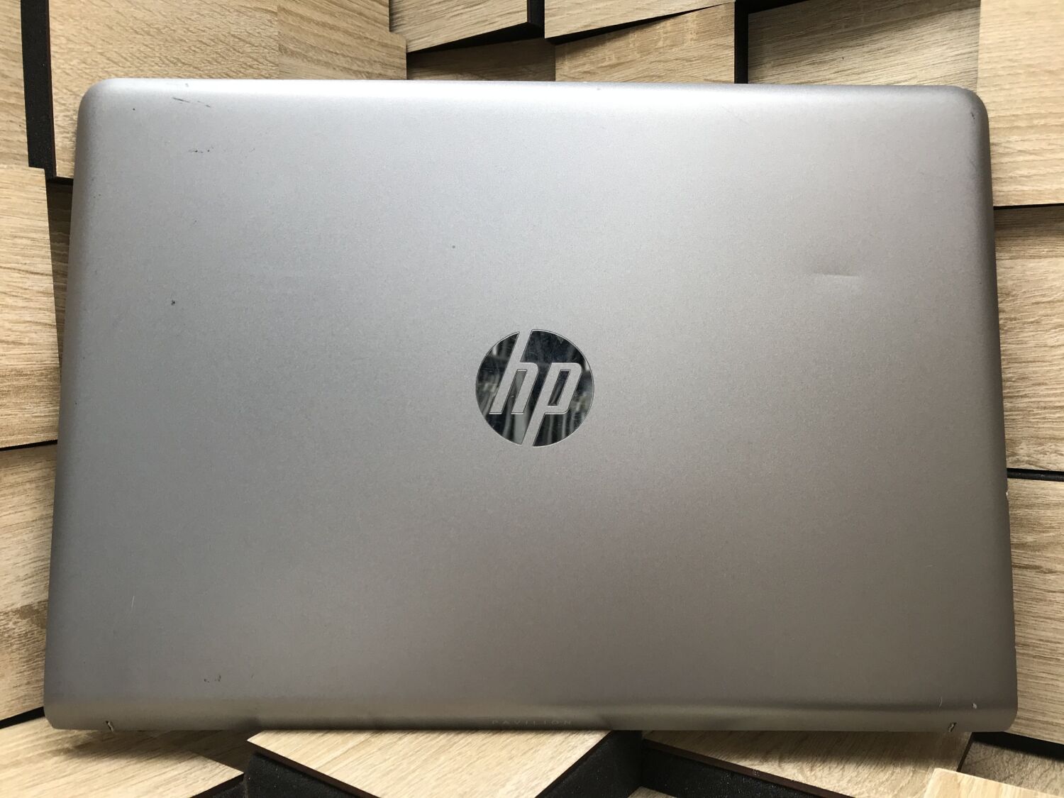 Ультрабук Б-клас HP Pavilion 14-bk091st / 14" (1366x768) TN / Intel Core i5-7200U (2 (4) ядра по 2.5 - 3.1 GHz) / 8 GB DDR4 / 256 GB SSD / Intel HD Graphics 620 / WebCam - Зображення 10