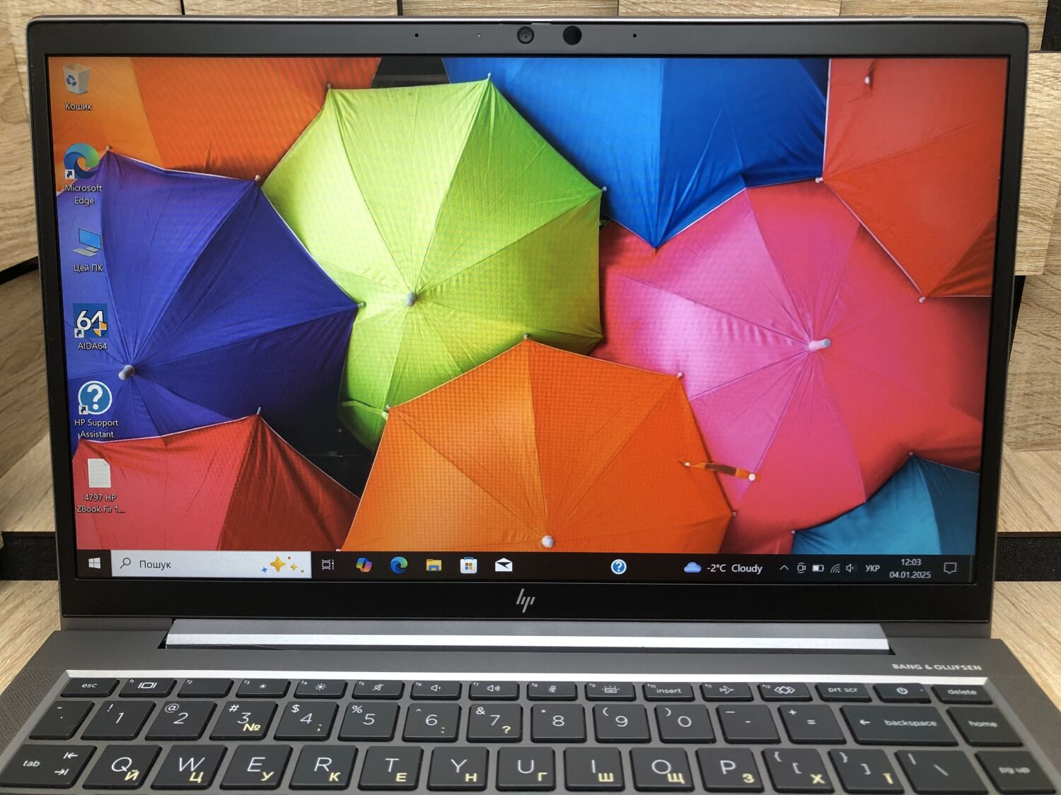 Ультрабук Б-клас HP ZBook Firefly 14 G8 / 14" (1920x1080) IPS / Intel Core i7-1185G7 (4 (8) ядра по 1.2 - 4.8 GHz) / 16 GB DDR4 / 512 GB SSD / Intel Iris Xe Graphics / WebCam - Зображення 4