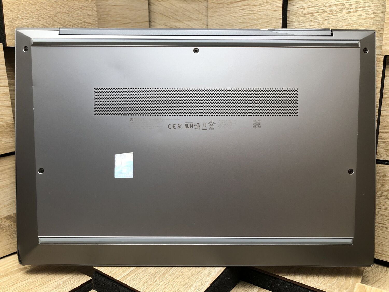 Ультрабук Б-клас HP ZBook Firefly 14 G8 / 14" (1920x1080) IPS / Intel Core i7-1185G7 (4 (8) ядра по 1.2 - 4.8 GHz) / 16 GB DDR4 / 512 GB SSD / Intel Iris Xe Graphics / WebCam - Зображення 9