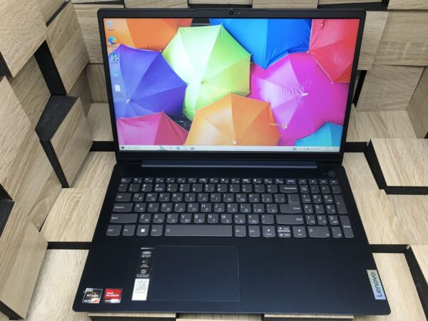 Ультрабук Б-клас Lenovo IdeaPad 3 15ABA7 / 15.6" (1920x1080) IPS / AMD Ryzen 7 5825U (8 (16) ядер по 2.0 - 4.5 GHz) / 8 GB DDR4 / 256 GB SSD / AMD Radeon Graphics / WebCam - Зображення 2