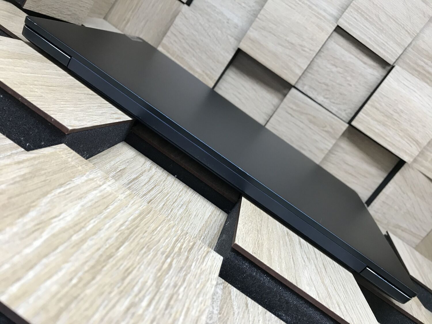 Ультрабук Б-клас Lenovo IdeaPad 5 15IAL7 / 15.6" (1920x1080) IPS / Intel Core i7-1255U (10 (12) ядер по 3.5 - 4.7 GHz) / 16 GB DDR4 / 256 GB SSD / Intel Iris Xe Graphics / WebCam - Зображення 7