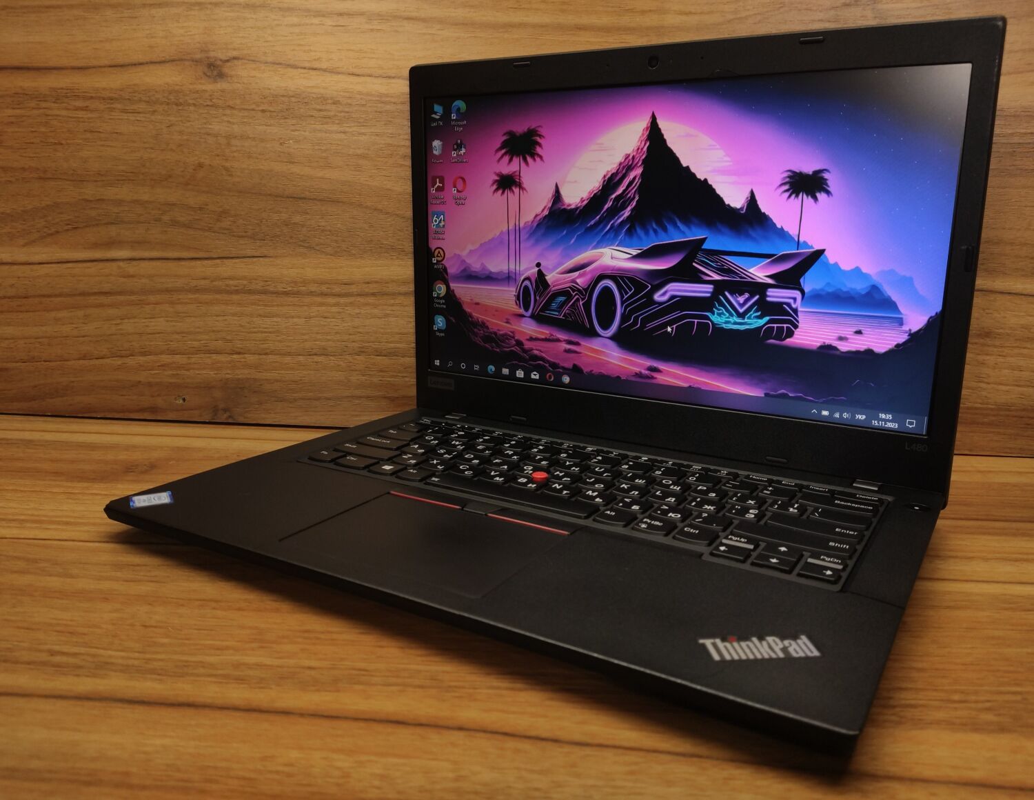 Ультрабук Б-клас Lenovo ThinkPad L480 / 14" (1366x768) TN / Intel Core i5-8350U (4 (8) ядра по 1.7 - 3.6 GHz) / 8 GB DDR4 / 240 GB SSD / Intel UHD Graphics 620 / WebCam / Windows 10 - Зображення 11