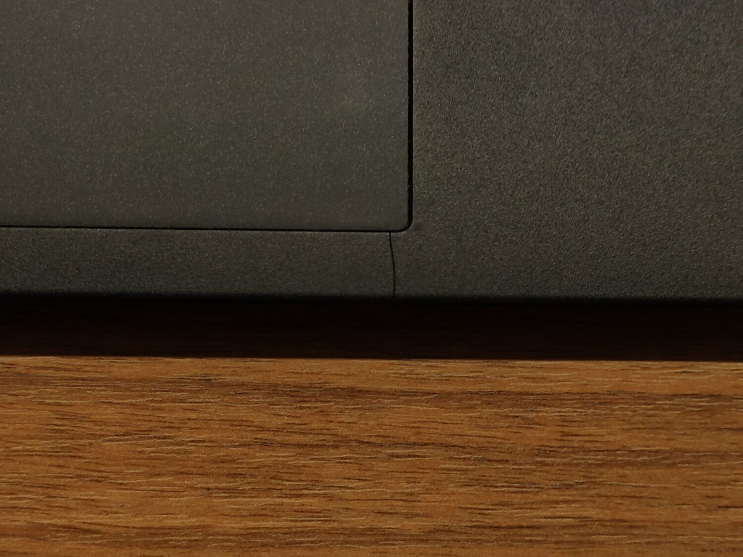 Ультрабук Б-клас Lenovo ThinkPad L480 / 14" (1920x1080) IPS / Intel Core i5-8350U (4 (8) ядра по 1.7 - 3.6 GHz) / 16 GB DDR4 / 480 GB SSD / Intel UHD Graphics 620 / WebCam / Windows 10 - Зображення 3