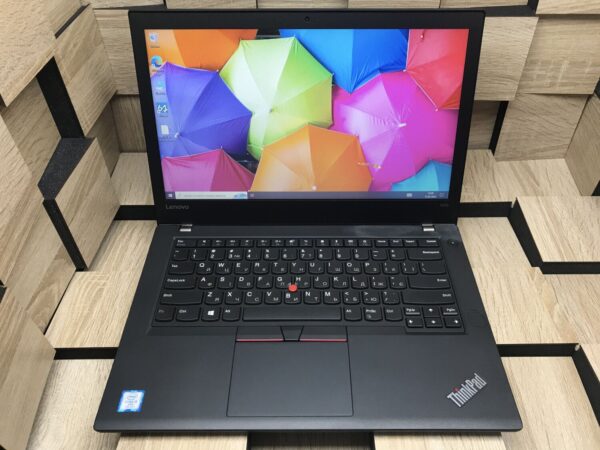 Ультрабук Б-клас Lenovo ThinkPad T470 / 14" (1366x768) TN / Intel Core i5-7300U (2 (4) ядра по 2.6 - 3.5 GHz) / 8 GB DDR4 / 256 GB SSD / Intel HD Graphics 620 / WebCam / Fingerprint / USB 3.1 / HDMI / Два АКБ - Зображення 2