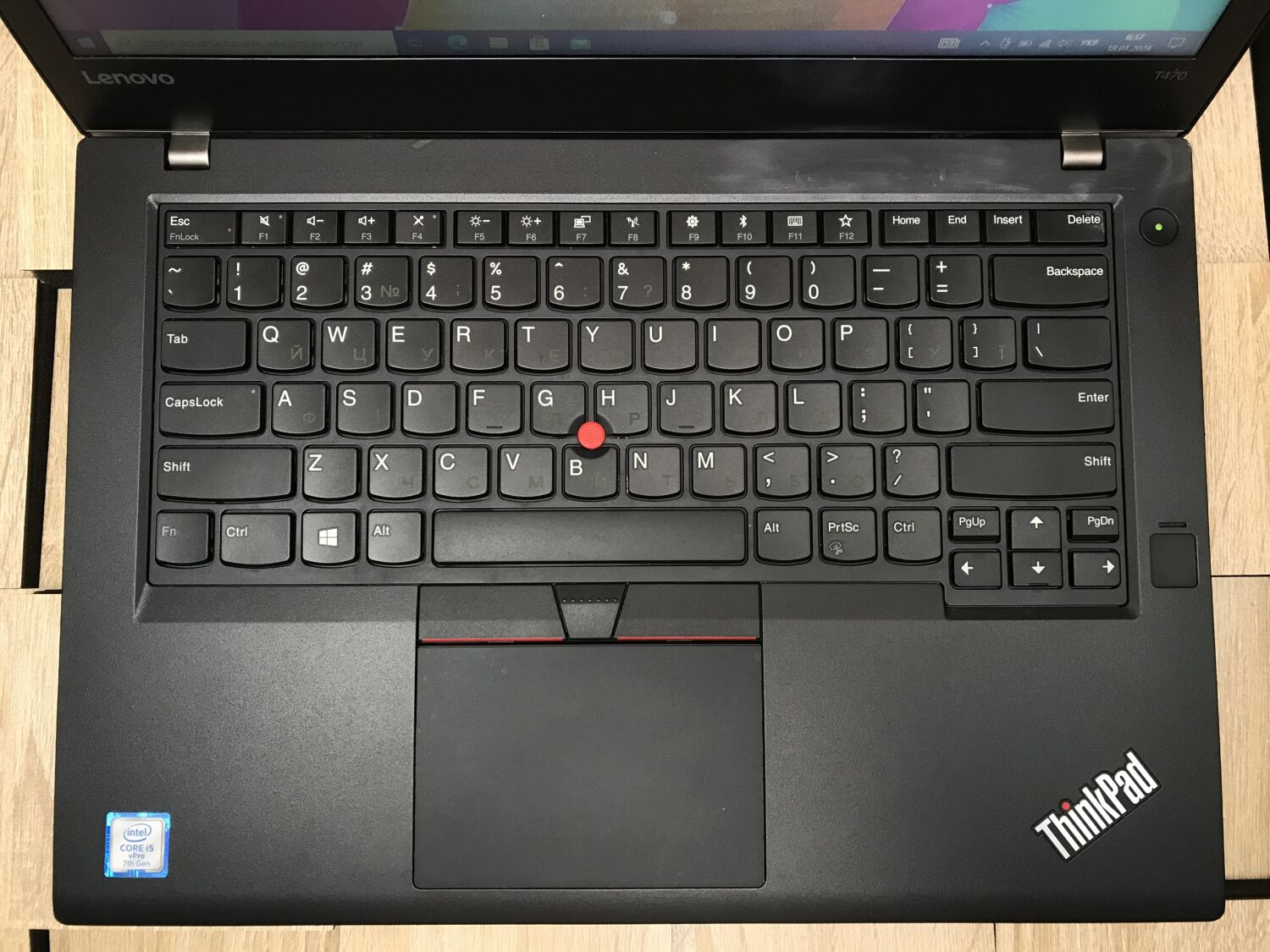 Ультрабук Б-клас Lenovo ThinkPad T470 / 14" (1366x768) TN / Intel Core i5-7300U (2 (4) ядра по 2.6 - 3.5 GHz) / 8 GB DDR4 / 480 GB SSD / Intel HD Graphics 520 / WebCam / Fingerprint / USB 3.1 / HDMI - Зображення 4