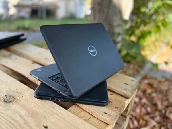 Ультрабук Dell latitude 3310 / 13.3" (1366x768) TN / Intel Core i3-8145U (2 (4) ядра по 2.1 - 3.9 GHz) / 8 GB DDR4 / 256 GB SSD / Intel UHD Graphics 620 / WebCam / Win 10 Lic - Зображення 8
