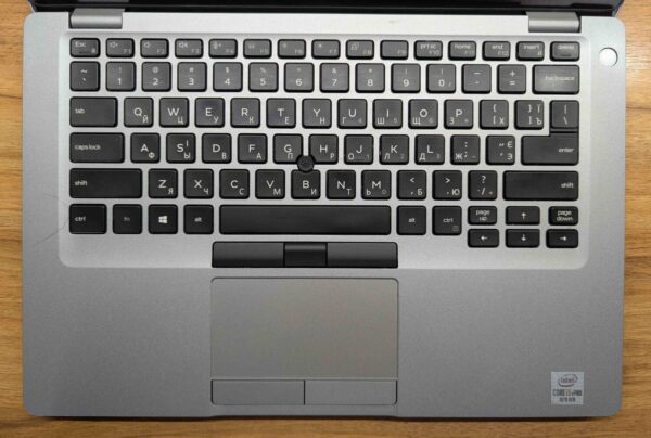 Ультрабук Dell Latitude 5410 / 14" (1920x1080) IPS / Intel Core i5-10310U (4 (8) ядра по 1.7 - 4.4 GHz) / 8 GB DDR4 / 256 GB SSD / Intel UHD Graphics / WebCam / HDMI / Windows 10 - Зображення 3
