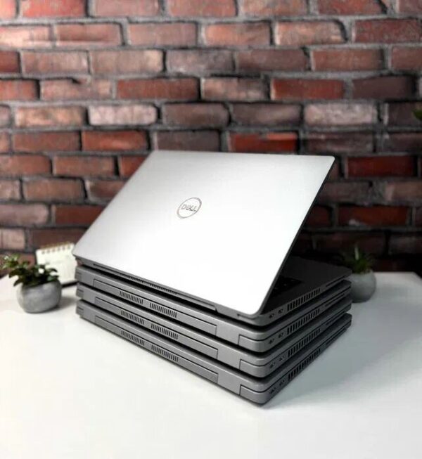 Ультрабук Dell Latitude 5420 / 14" (1920x1080) IPS / Intel Core i3-1125G4 (4 (8) ядра по 2.0 - 3.7 GHz) / 16 GB DDR4 / 256 GB SSD / Intel UHD Graphics / WebCam / Win 10 Pro - Зображення 8