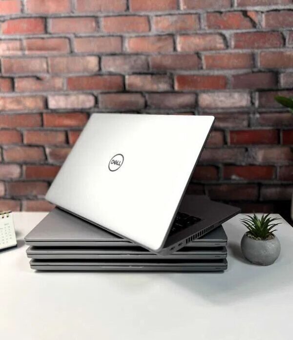 Ультрабук Dell Latitude 5420 / 14" (1920x1080) IPS / Intel Core i3-1125G4 (4 (8) ядра по 2.0 - 3.7 GHz) / 16 GB DDR4 / 256 GB SSD / Intel UHD Graphics / WebCam / Win 10 Pro - Зображення 9