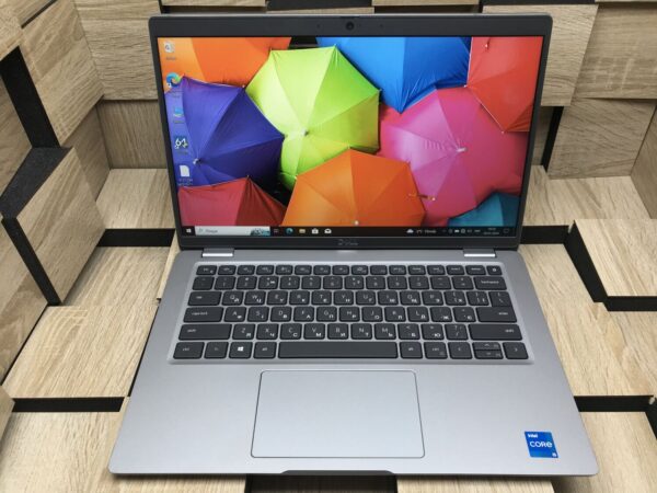 Ультрабук Dell Latitude 5420 / 14" (1920x1080) IPS / Intel Core i5-1135G7 (4 (8) ядра по 2.4 - 4.2 GHz) / 16 GB DDR4 / 256 GB SSD M.2 / Intel Iris Xe Graphics / WebCam / USB 3.2 / HDMI / Windows 10 ліцензія - Зображення 2