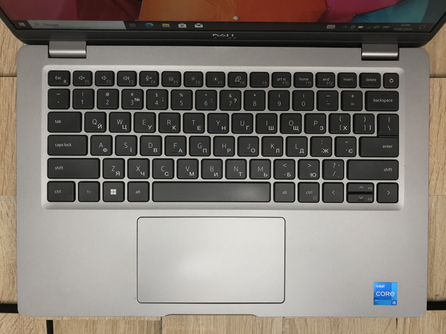 Ультрабук Dell Latitude 5430 / 14" (1920x1080) IPS / Intel Core i5-1235U (10 (12) ядер по 1.3 - 4.4 GHz) / 8 GB DDR4 / 240 GB SSD M.2 / Intel Iris Xe Graphics / WebCam / USB 3.2 / HDMI / Windows 10 ліцензія - Зображення 4