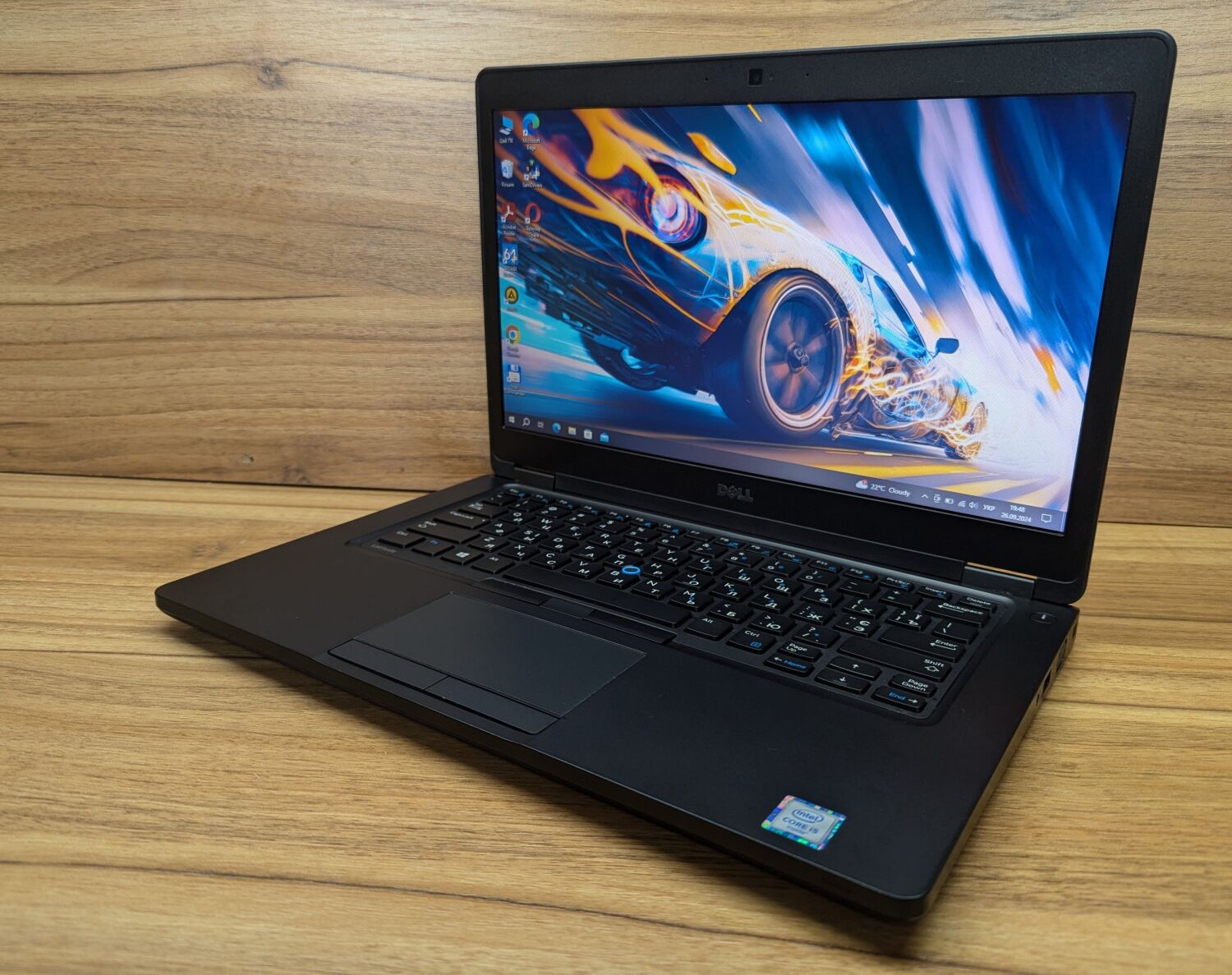 Ультрабук Dell Latitude 5480 / 14" (1366x768) TN / Intel Core i5-6300U (2 (4) ядра по 2.4 - 3.0 GHz) / 8 GB DDR4 / 256 GB SSD / Intel HD Graphics 520 / WebCam / HDMI / Windows 10 - Зображення 5