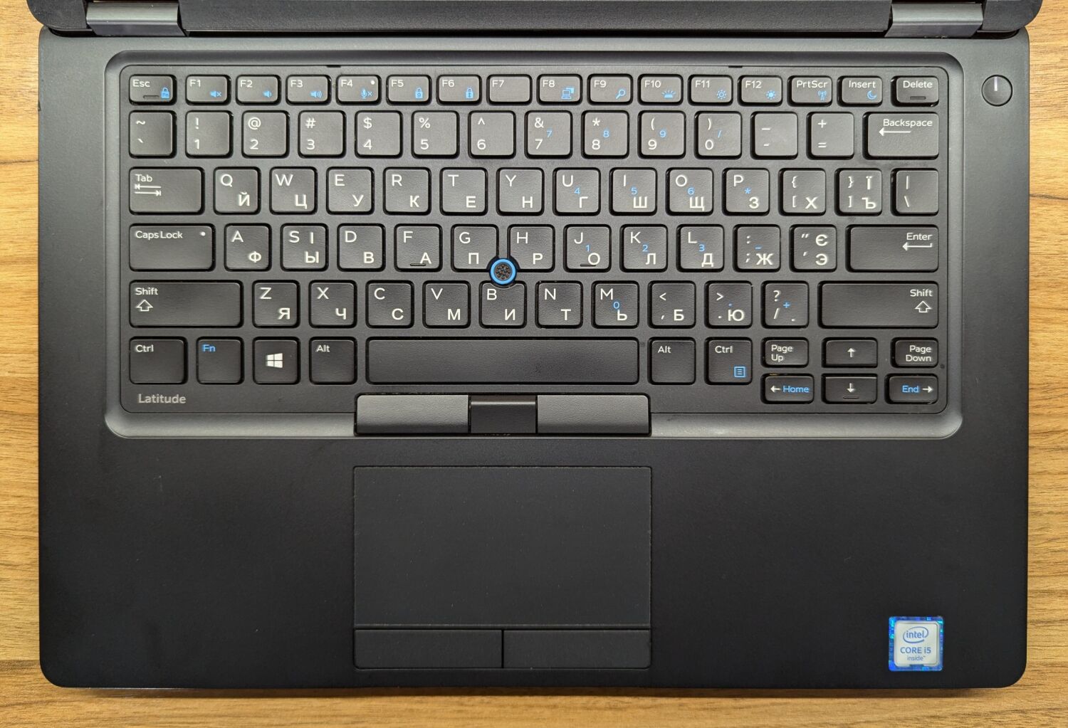 Ультрабук Dell Latitude 5480 / 14" (1366x768) TN / Intel Core i5-6300U (2 (4) ядра по 2.4 - 3.0 GHz) / 8 GB DDR4 / 256 GB SSD / Intel HD Graphics 520 / WebCam / HDMI / Windows 10 - Зображення 3