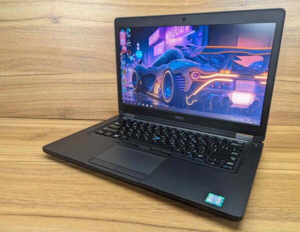 Ультрабук Dell Latitude 5480 / 14" (1366x768) TN / Intel Core i5-6440HQ (4 ядра по 2.6 - 3.5 GHz) / 8 GB DDR4 / 240 GB SSD / Intel HD Graphics 530 / WebCam / Windows 10 - Зображення 5