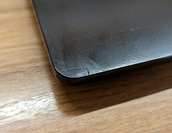 Ультрабук Б-клас Dell Latitude 5480 / 14" (1366x768) TN / Intel Core i5-7200U (2 (4) ядра по 2.5 - 3.1 GHz) / 8 GB DDR4 / 256 GB SSD / Intel HD Graphics 620 / WebCam / Windows 10 - Зображення 4