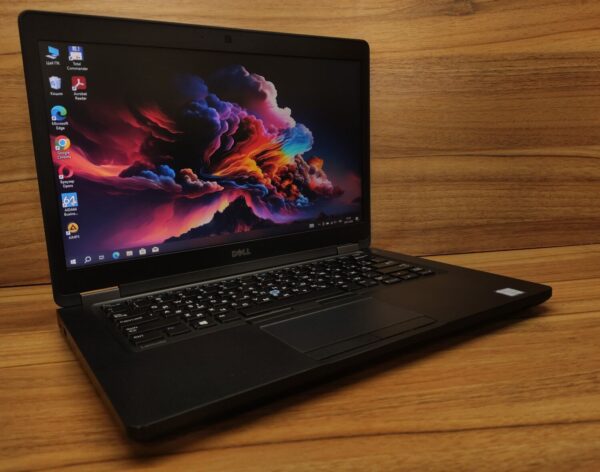 Ультрабук Dell Latitude 5480 / 14" (1366x768) TN / Intel Core i5-7200U (2 (4) ядра по 2.5 - 3.1 GHz) / 8 GB DDR4 / 256 GB SSD / Intel HD Graphics 620 / WebCam / Windows 10 - Зображення 4