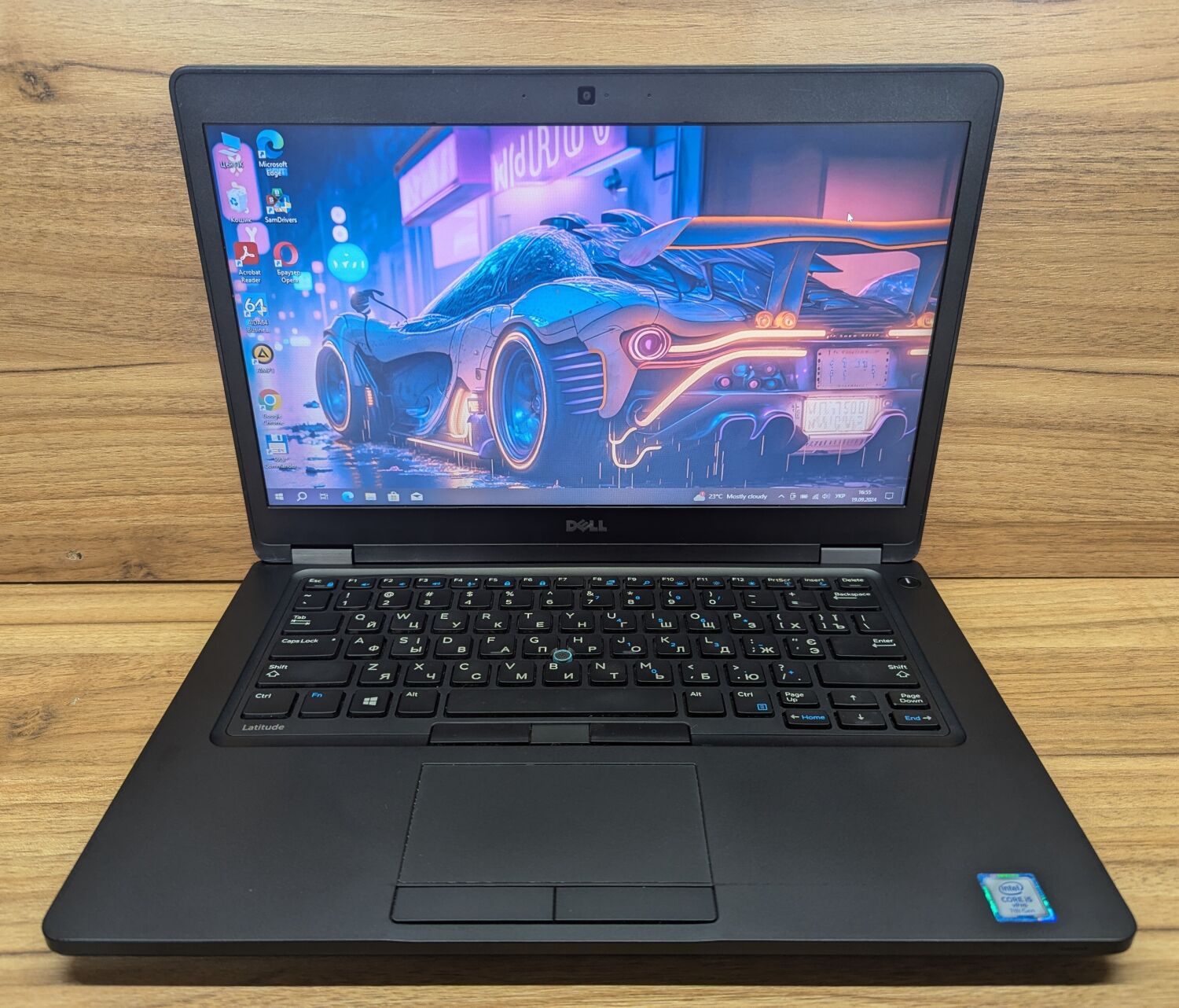 Ультрабук Dell Latitude 5480 / 14" (1366x768) TN / Intel Core i5-7300U (2 (4) ядра по 2.6 - 3.5 GHz) / 8 GB DDR4 / 256 GB SSD / Intel HD Graphics 620 / WebCam / HDMI / Windows 10 - Зображення 2