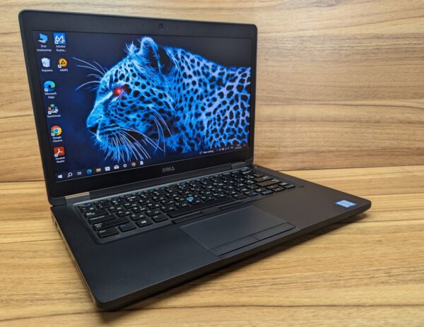 Ультрабук Dell Latitude 5480 / 14" (1920x1080) IPS / Intel Core i5-6300U (2 (4) ядра по 2.4 - 3.0 GHz) / 8 GB DDR4 / 256 GB SSD / Intel HD Graphics 520 / HDMI / WebCam / Windows 10 - Зображення 4