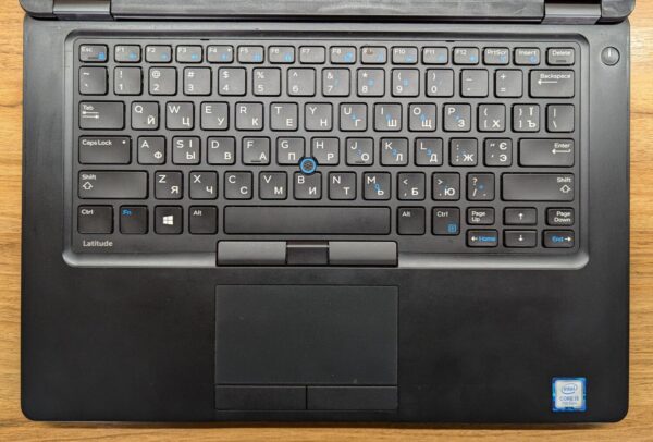 Ультрабук Dell Latitude 5480 / 14" (1920x1080) IPS / Intel Core i5-7200U (2 (4) ядра по 2.5 - 3.1 GHz) / 8 GB DDR4 / 256 GB SSD / Intel HD Graphics 620 / WebCam / Windows 10 - Зображення 3
