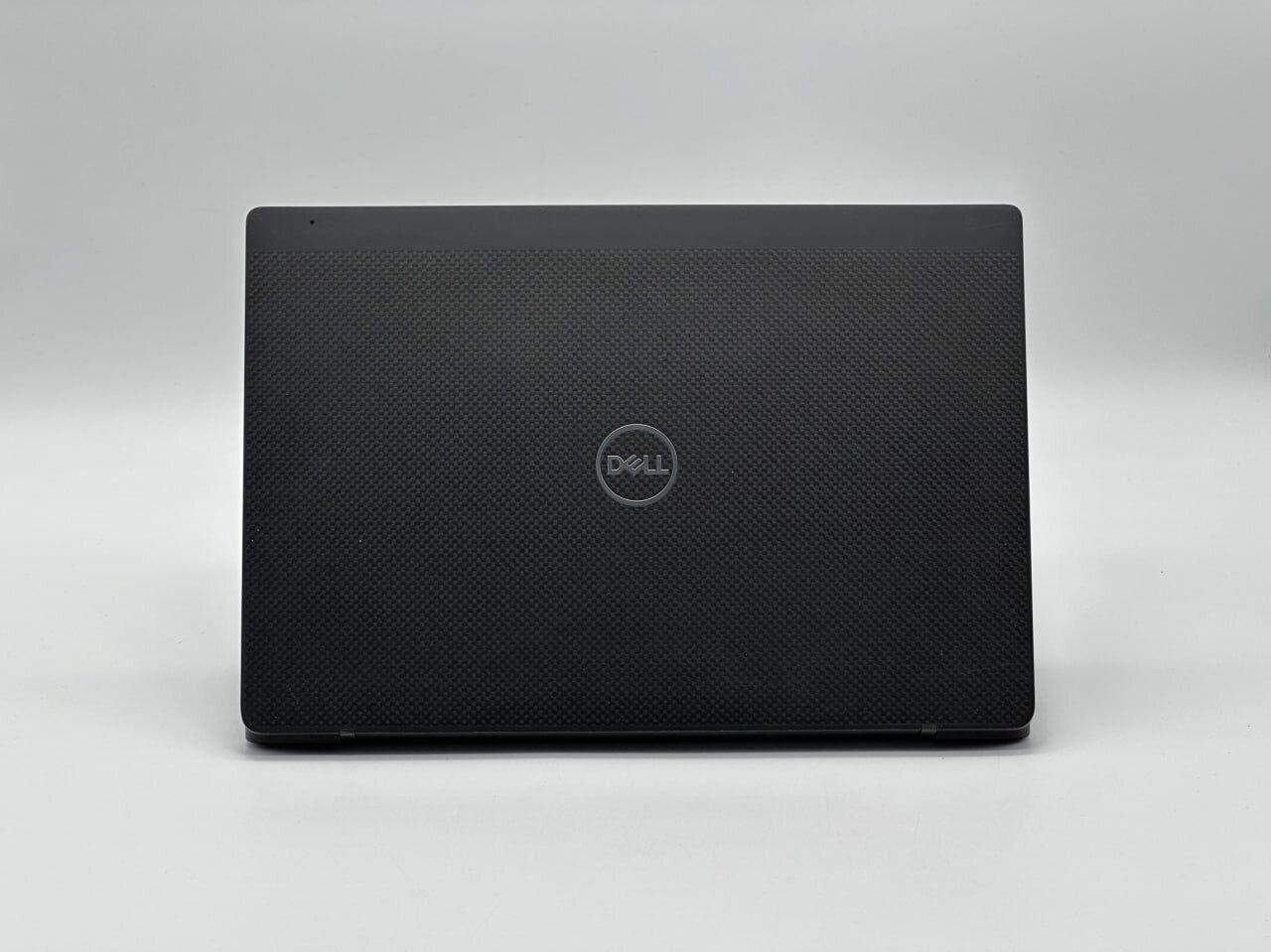 Ультрабук Dell Latitude 7300 / 13.3" (1920x1080) IPS / Intel Core i5-8265U (4 (8) ядра по 1.6 - 3.9 GHz) / 16 GB DDR4 / 240 GB SSD / Intel UHD Graphics 620 / WebCam - Зображення 5