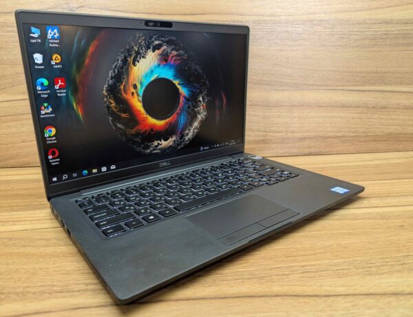 Ультрабук Dell Latitude 7400 / 14" (1920x1080) IPS / Intel Core i5-8365U (4 (8) ядра по 1.6 - 4.1 GHz) / 16 GB DDR4 / 512 GB SSD / Intel UHD Graphics / WebCam / TouchID / Windows 10 - Зображення 4