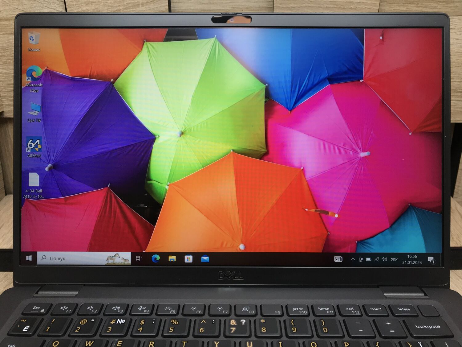 Ультрабук Dell Latitude 7410 / 14" (1920x1080) IPS / Intel Core i5-10210U (4 (8) ядра по 1.6 - 4.2 GHz) / 8 GB DDR4 / 256 GB SSD M.2 / Intel UHD Graphics / WebCam / USB 3.2 / HDMI / Windows 10 ліцензія - Зображення 3