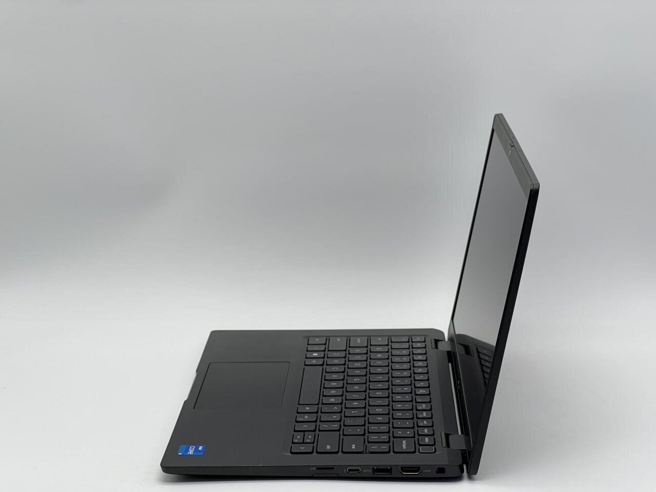 Ультрабук Dell Latitude 7420 / 14" (1920x1080) IPS / Intel Core i5-1135G7 (4 (8) ядра по 2.4 - 4.2 GHz) / 8 GB DDR4 / 240 GB SSD / Intel Iris Xe Graphics / WebCam - Зображення 4