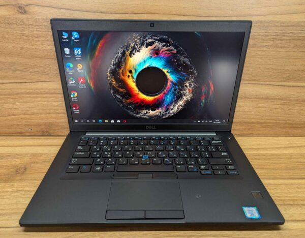 Ультрабук Dell Latitude 7490 / 14" (1920x1080) IPS Touch / Intel Core i7-8650U (4 (8) ядра по 1.9 - 4.2 GHz) / 16 GB DDR4 / 480 GB SSD / Intel UHD Graphics 620 / WebCam / TouchID / Windows 10 - Зображення 2