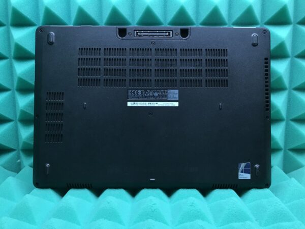 Ультрабук Dell Latitude E5470 / 14" (1366x768) TN / Intel Core i5-6300U (2 (4) ядра по 2.4 - 3.0 GHz) / 8 GB DDR4 / 180 GB SSD / Intel HD Graphics 520 / WebCam / USB 3.0 / HDMI / Windows 10 ліцензія - Зображення 6