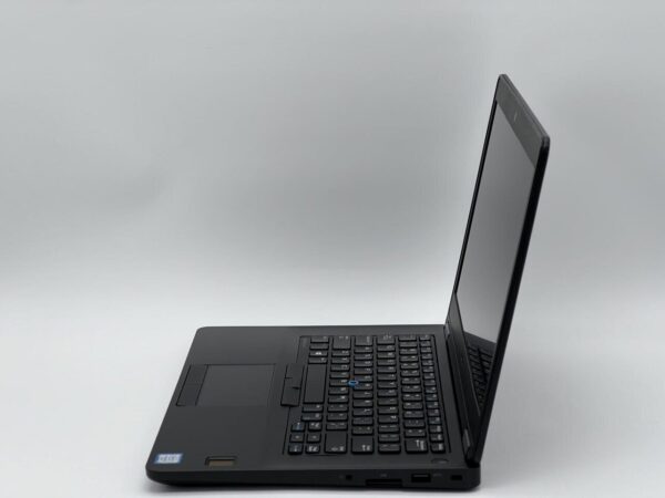 Ультрабук Dell Latitude E5470 / 14" (1920x1080) IPS / Intel Core i5-6440HQ (4 ядра по 2.6 - 3.5 GHz) / 16 GB DDR4 / 480 GB SSD / Intel HD Graphics 530 / WebCam / HDMI - Зображення 4