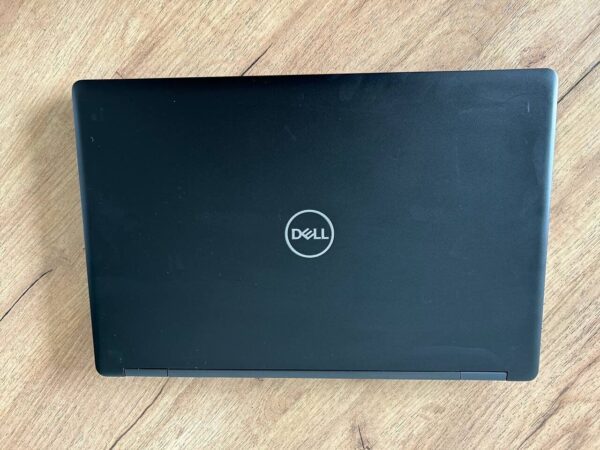 Ультрабук Dell Latitude E5590 / 15.6" (1366x768) TN / Intel Core i5-7300U (2 (4) ядра по 2.6 - 3.5 GHz) / 8 GB DDR4 / 250 GB SSD / Intel HD Graphics 620 / WebCam / HDMI - Зображення 6