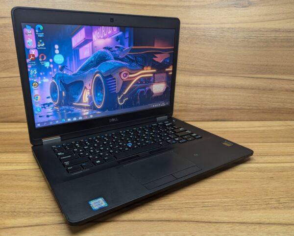 Ультрабук Dell Latitude E7470 / 14" (1366x768) TN / Intel Core i7-6600U (2 (4) ядра по 2.6 - 3.4 GHz) / 8 GB DDR4 / 256 GB SSD / Intel HD Graphics 520 / WebCam / Fingerprint / Windows 10 - Зображення 4