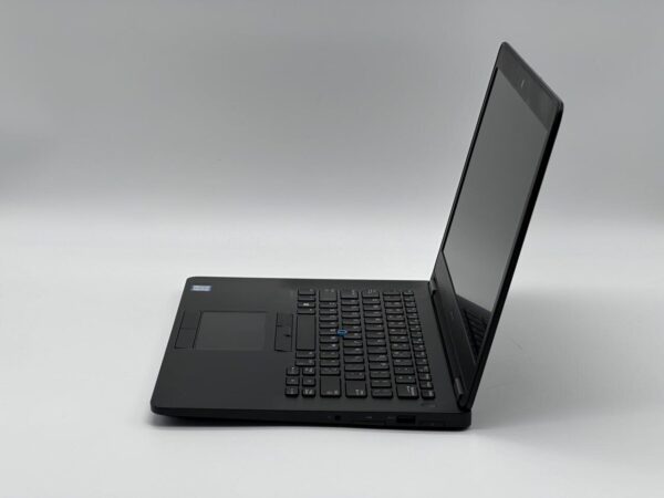 Ультрабук Dell Latitude E7470 / 14" (1920x1080) IPS / Intel Core i5-6300U (2 (4) ядра по 2.4 - 3.0 GHz) / 8 GB DDR4 / 120 GB SSD / Intel HD Graphics 520 / WebCam - Зображення 3