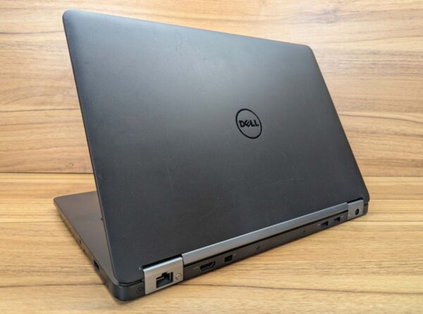 Ультрабук Dell Latitude E7470 / 14" (1920x1080) IPS / Intel Core i5-6300U (2 (4) ядра по 2.4 - 3.0 GHz) / 8 GB DDR4 / 256 GB SSD / Intel HD Graphics 520 / HDMI / WebCam / Windows 10 - Зображення 7
