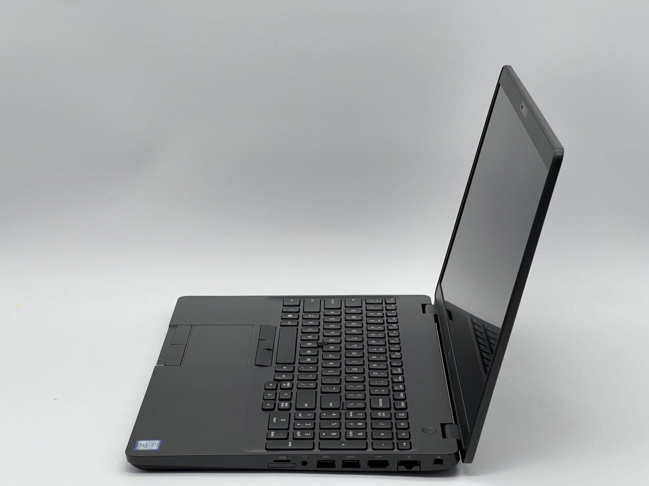 Ультрабук Dell Precision 3540 / 15.6" (1920x1080) IPS / Intel Core i5-8365U (4 (8) ядра по 1.6 - 4.1 GHz) / 8 GB DDR4 / 240 GB SSD / Intel UHD Graphics / WebCam - Зображення 4