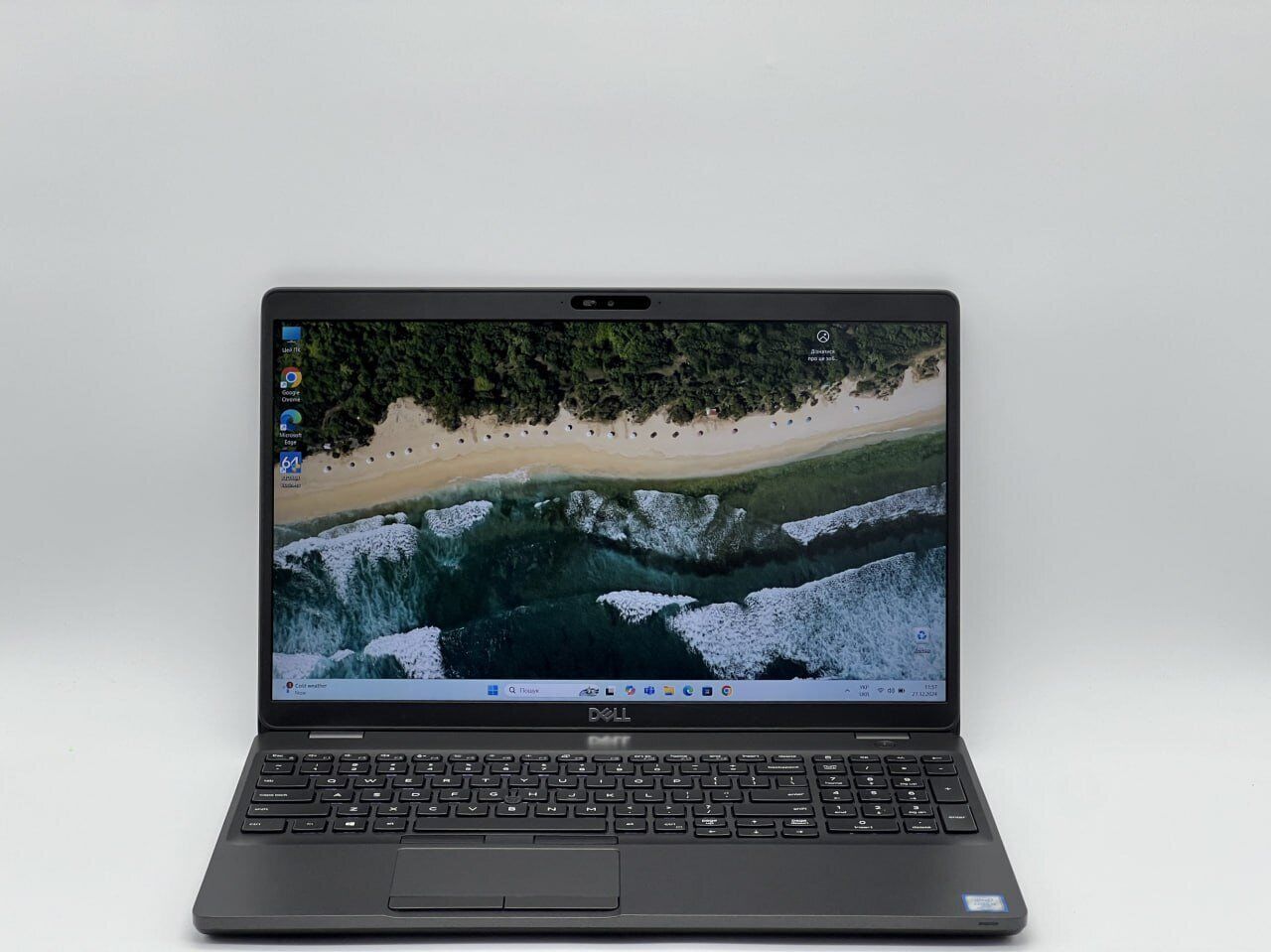 Ультрабук Dell Precision 3540 / 15.6" (1920x1080) IPS / Intel Core i5-8365U (4 (8) ядра по 1.6 - 4.1 GHz) / 8 GB DDR4 / 240 GB SSD / Intel UHD Graphics / WebCam - Зображення 2