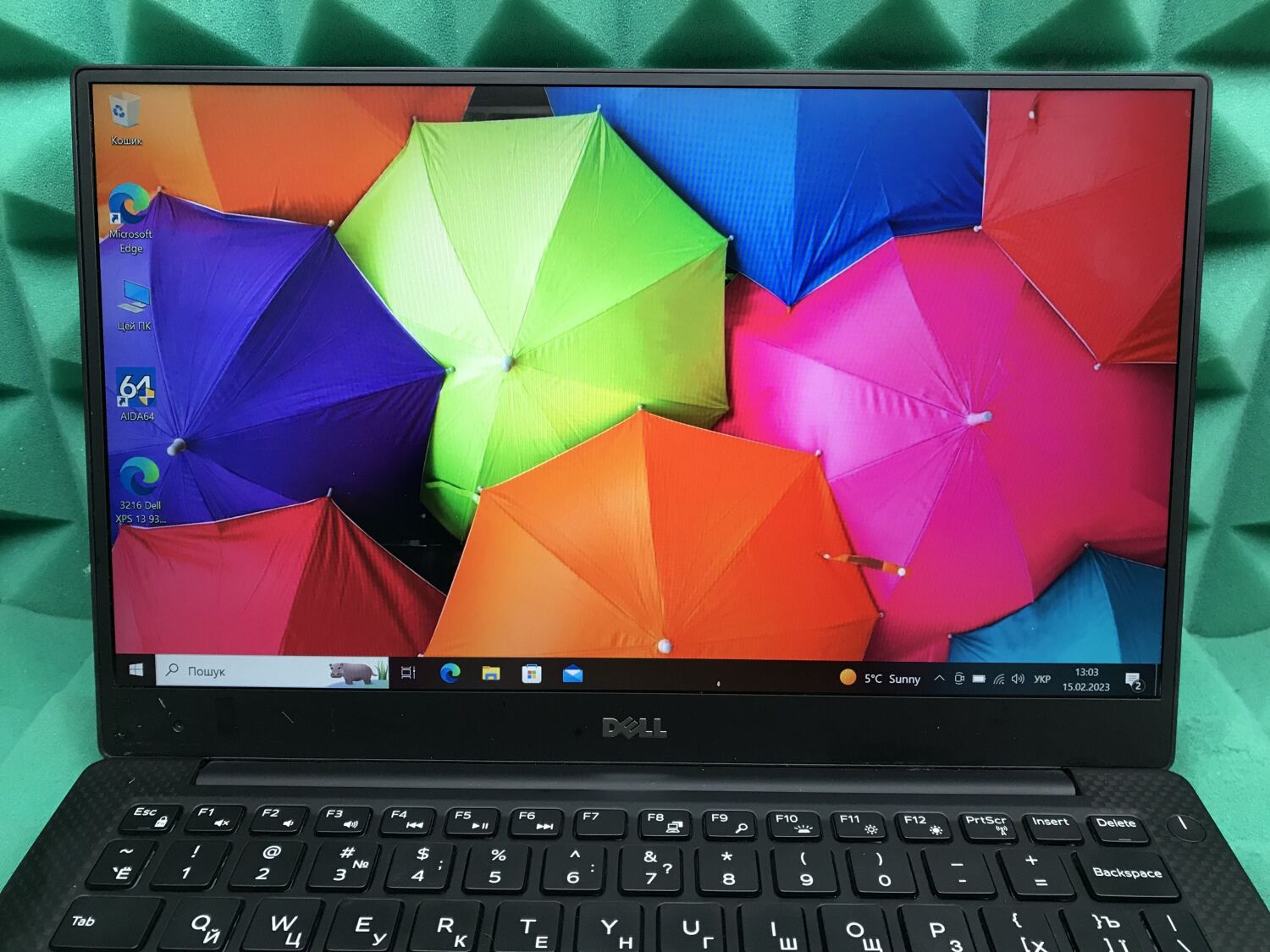 Ультрабук Dell XPS 13 9360 / 13.3" (1920x1080) IPS / Intel Core i5-7200U (2 (4) ядра по 2.5 - 3.1 GHz) / 4 GB DDR3 / 240 GB SSD M.2 / Intel HD Graphics 620 / WebCam / Fingerprint / Windows 10 ліцензія - Зображення 3