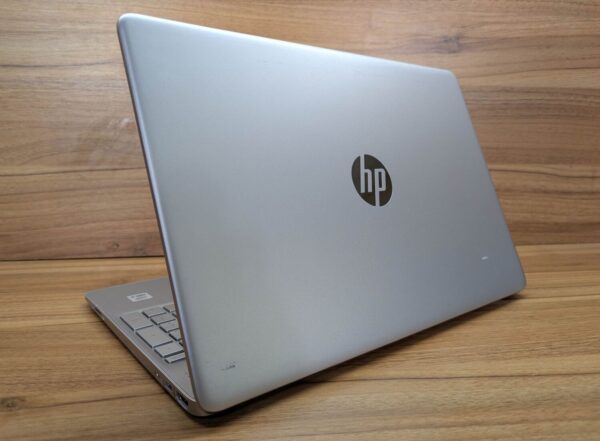 Ультрабук HP 15-dy1036nr / 15.6" (1920x1080) IPS / Intel Core i5-1035G1 (4 (8) ядра по 1.0 - 3.6 GHz) / 8 GB DDR4 / 480 GB SSD / Intel UHD Graphics / WebCam / Windows 10 - Зображення 6