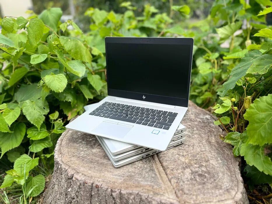 Ультрабук HP EliteBook 830 G6 / 13.3" (1920x1080) IPS / Intel Core i5-8365U (4 (8) ядра по 1.6 - 4.1 GHz) / 16 GB DDR4 / 256 GB SSD / Intel UHD Graphics 630 / WebCam - Зображення 5