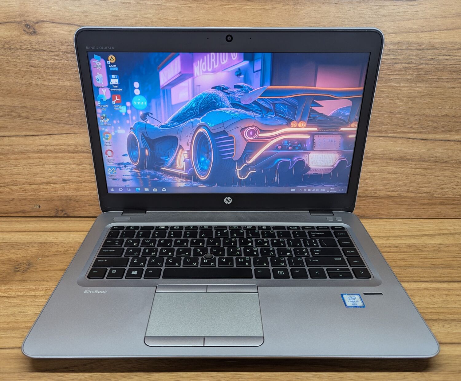 Ультрабук HP EliteBook 840 G3 / 14" (1366x768) TN / Intel Core i5-6300U (2 (4) ядра по 2.4 - 3.0 GHz) / 8 GB DDR4 / 256 GB SSD / Intel HD Graphics 520 / WebCam / Fingerprint / Windows 10 - Зображення 2