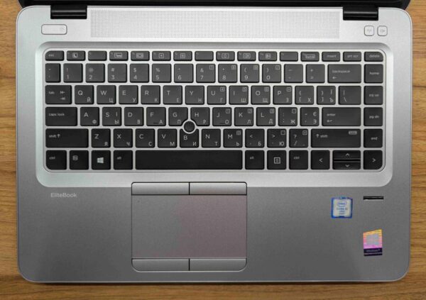 Ультрабук HP EliteBook 840 G3 / 14" (1920x1080) IPS / Intel Core i5-6300U (2 (4) ядра по 2.4 - 3.0 GHz) / 8 GB DDR4 / 240 GB SSD / Intel HD Graphics 520 / Fingerprint / WebCam / Windows 10 - Зображення 4