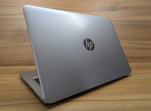 Ультрабук HP EliteBook 840 G3 / 14" (1920x1080) IPS / Intel Core i7-6600U (2 (4) ядра по 2.6 - 3.4 GHz) / 8 GB DDR4 / 240 GB SSD / Intel HD Graphics 520 / TouchID / HDMI / Windows 10 - Зображення 7