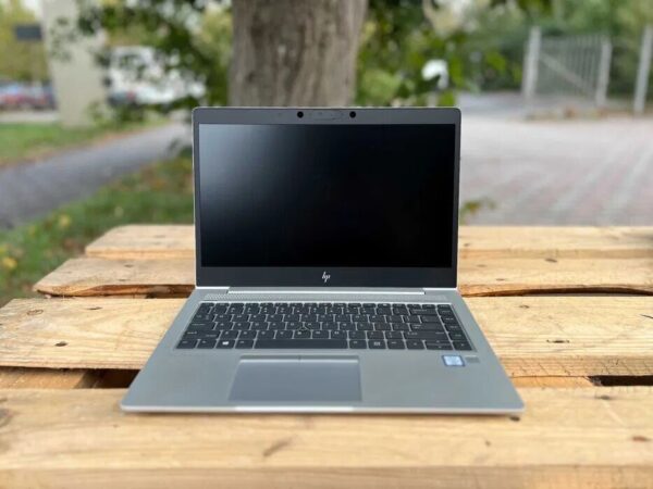 Ультрабук HP EliteBook 840 G5 / 14" (1920x1080) IPS / Intel Core i5-8265U (4 (8) ядра по 1.6 - 3.9 GHz) / 8 GB DDR4 / 256 GB SSD M.2 / Intel UHD Graphics 620 / WebCam - Зображення 8