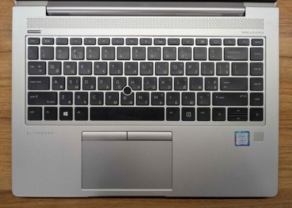 Ультрабук HP EliteBook 840 G6 / 14" (1920x1080) IPS / Intel Core i5-8265U (4 (8) ядра по 1.6 - 3.9 GHz) / 16 GB DDR4 / 480 GB SSD / Intel UHD Graphics 620 / TouchID / WebCam / Windows 10 - Зображення 3
