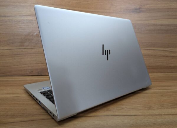 Ультрабук HP EliteBook 840 G6 / 14" (1920x1080) IPS / Intel Core i5-8265U (4 (8) ядра по 1.6 - 3.9 GHz) / 16 GB DDR4 / 480 GB SSD / Intel UHD Graphics 620 / TouchID / WebCam / Windows 10 - Зображення 7